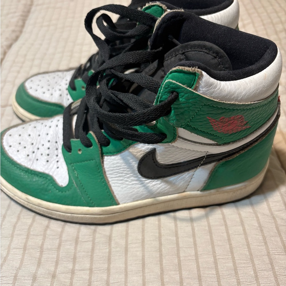 Nike Green and White High-Top Sneakers